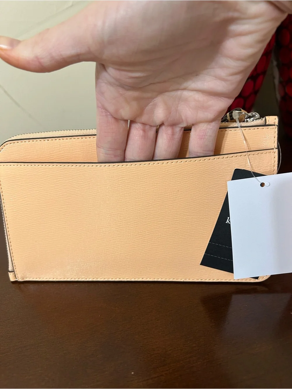kate spade Lucy Medium L-Zip Wristlet in Citrus Glaze MSRP $139